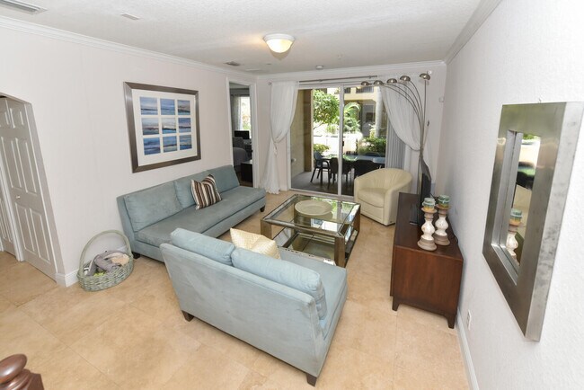Building Photo - 3033 Waterside Cir
