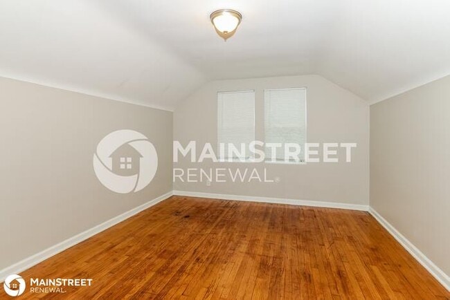 Building Photo - 4225 Brookhaven Ave, Louisville, KY 40220