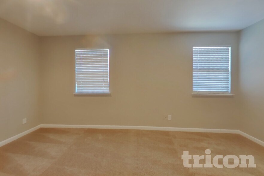 Building Photo - 4888 Snowy Egret Way