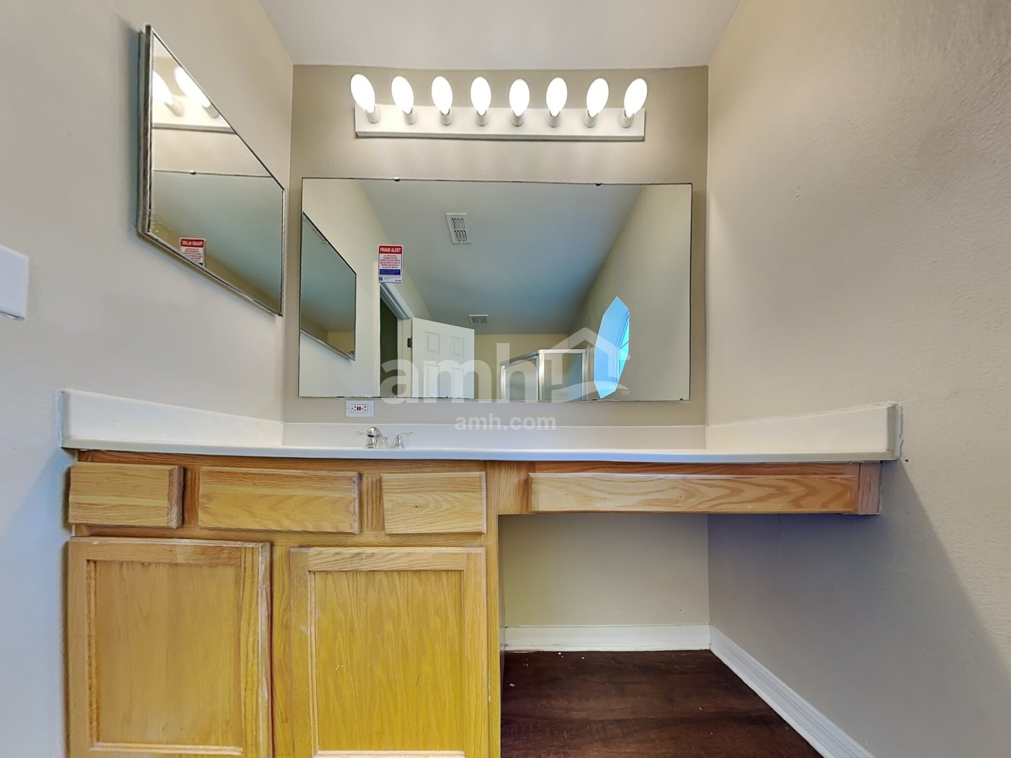 Building Photo - 1228 Welch Ridge Ter