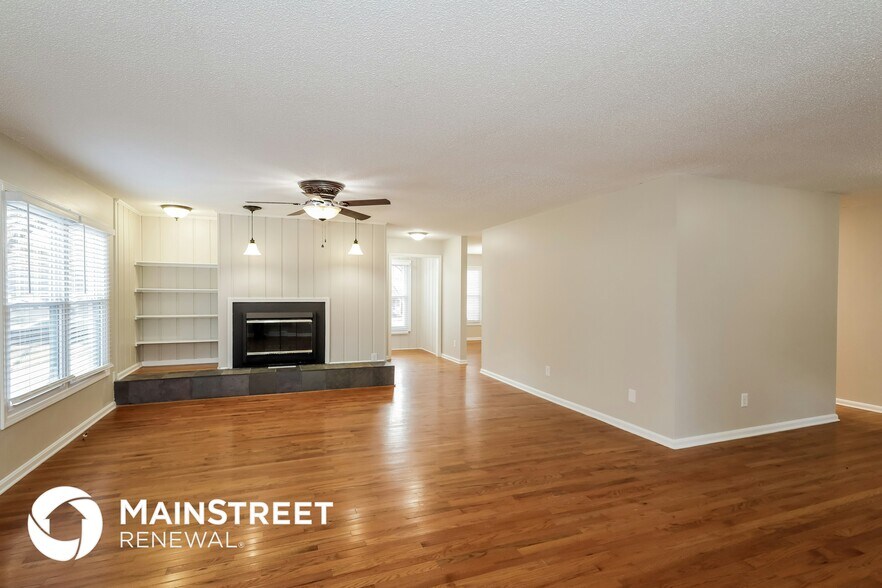 Building Photo - 10900 Flat Iron Rd