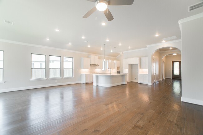 Building Photo - 49 Cassena Grove Pl