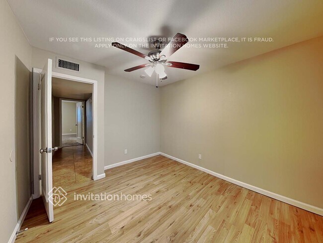 Building Photo - 2831 S Don Luis Cir