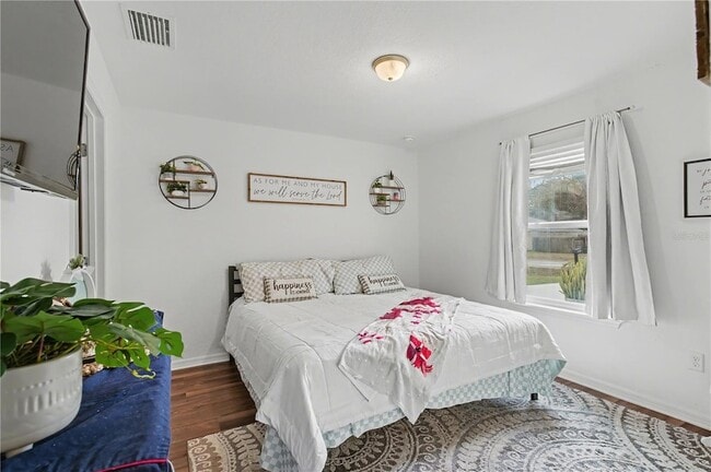 Building Photo - 1510 SE 14th Ave