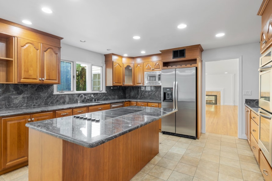 Building Photo - 31 Coolidge Rd