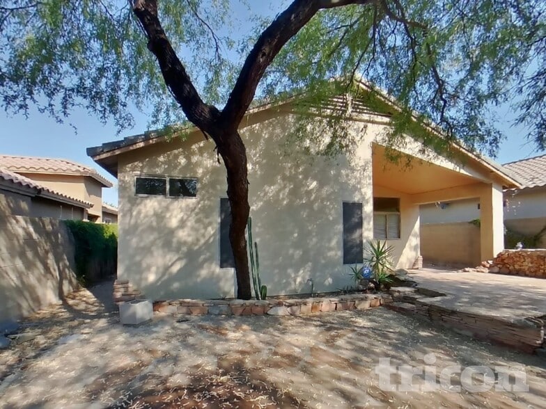 Building Photo - 40139 N Patriot Way