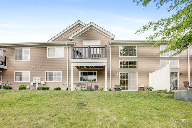 Building Photo - 2456 Wilton Ln