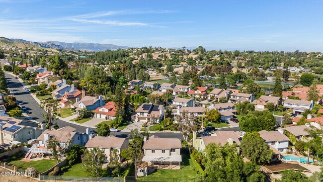 Building Photo - 6823 Castle Peak Dr