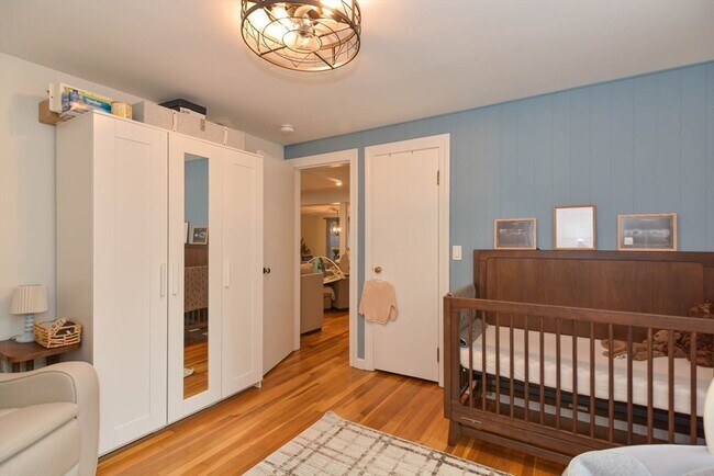 Building Photo - 399 Shawsheen Ave