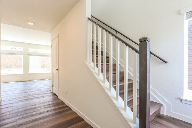 Building Photo - 4764 N Tower Dr