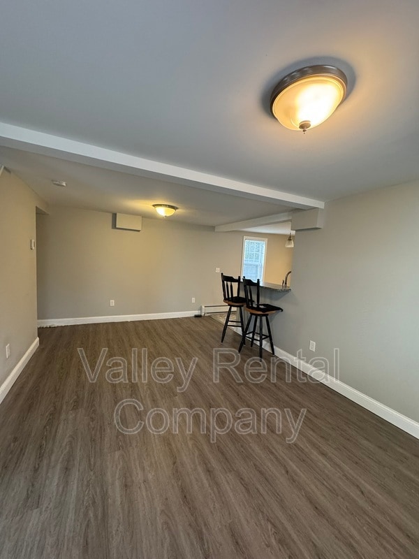 Building Photo - 123-125 Williams St