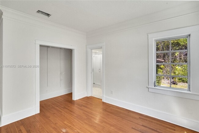 Building Photo - 603 Minorca Ave