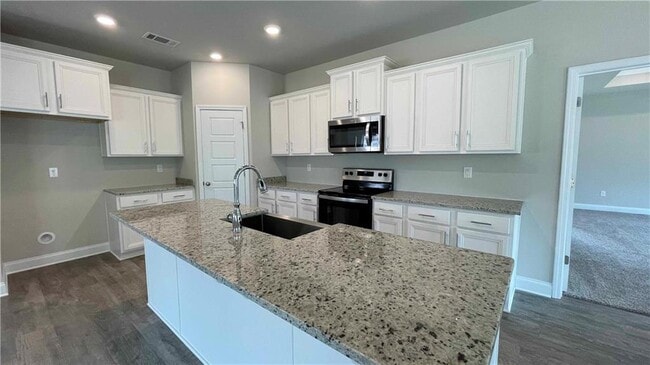 Building Photo - 10475 E Peat Moss Ave