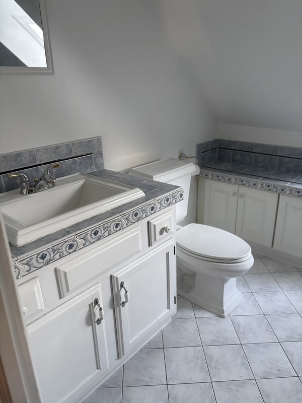 Building Photo - 537 Green Hollow Rd