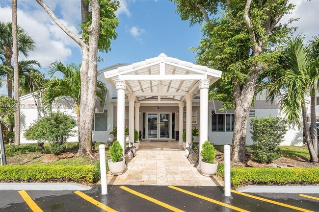 Building Photo - 6720 NW 174th Terrace
