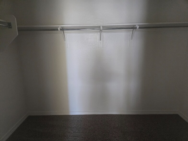 Building Photo - 3611-3613 W Santa Barbara Ave