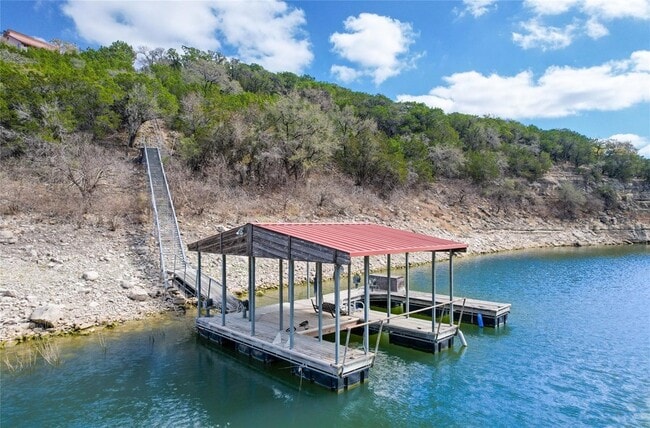 Building Photo - 18205 Ridge Rd