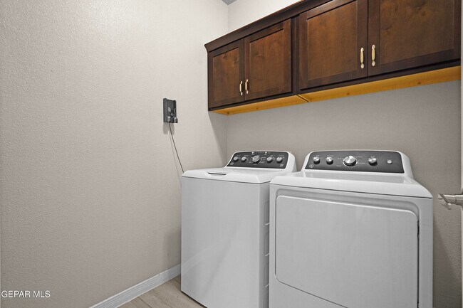 Building Photo - 3637 Grand Cayman Ln