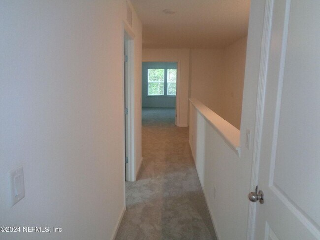 Building Photo - Middleburg Townhome for Rent