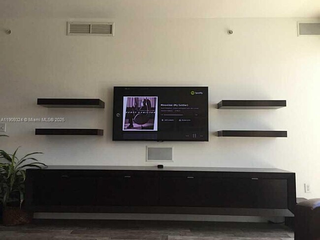 Building Photo - 244 Biscayne Blvd