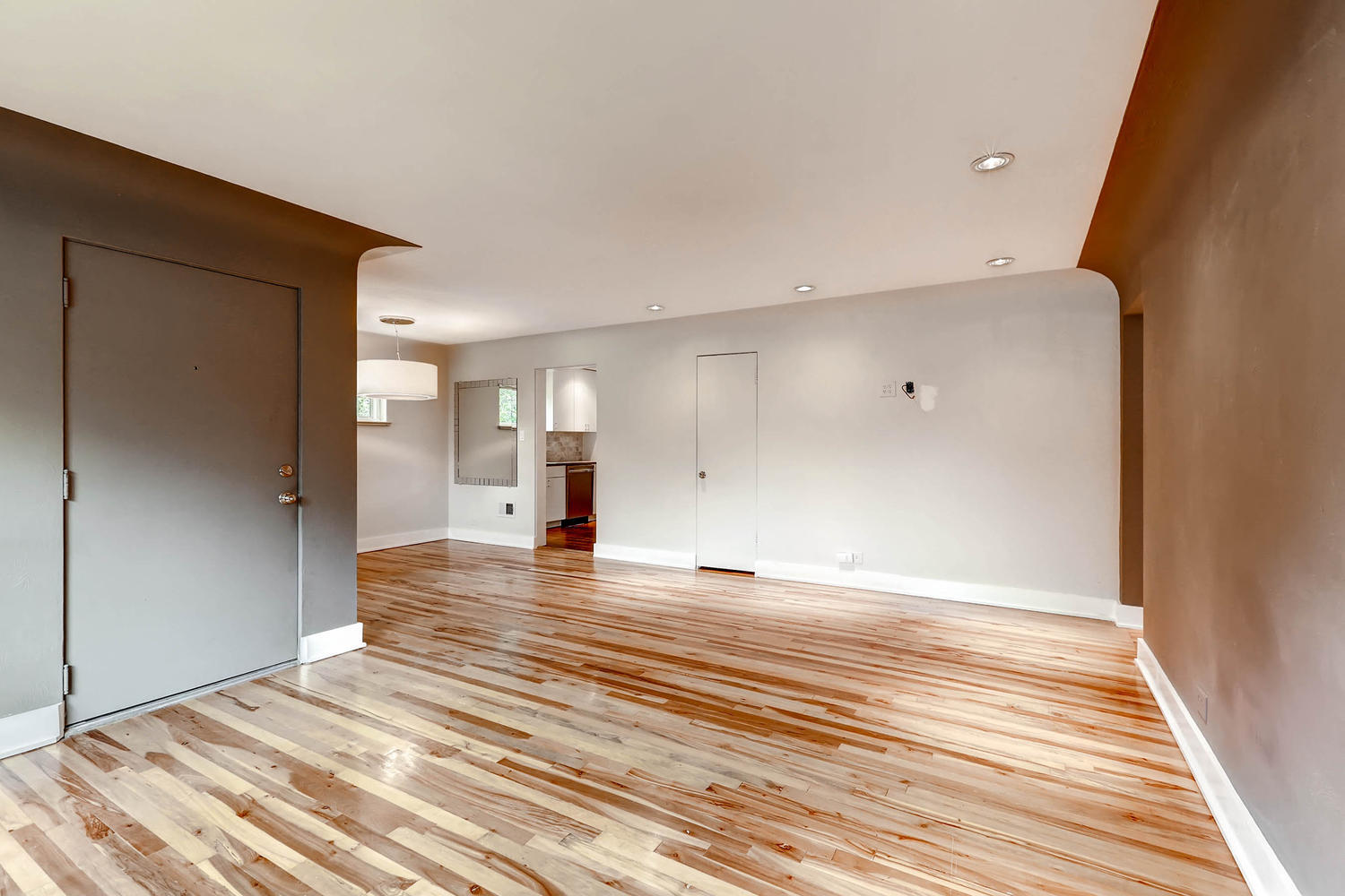 Living room - 1183 Forest Street