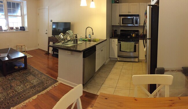 Building Photo - 2531 Lombard St