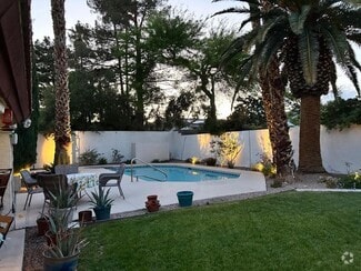Building Photo - 7512 Dry Pines Cir