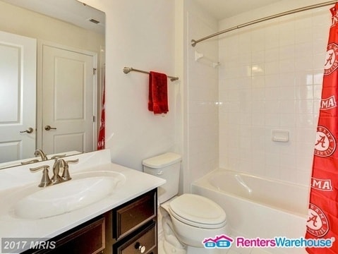 Building Photo - 7303 Old Calvary Rd