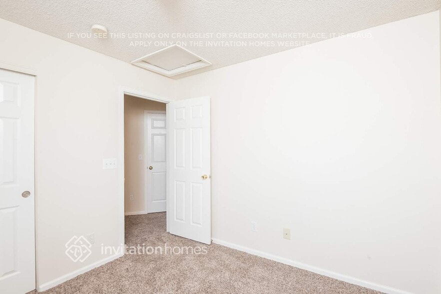 Building Photo - 4138 Netherland St