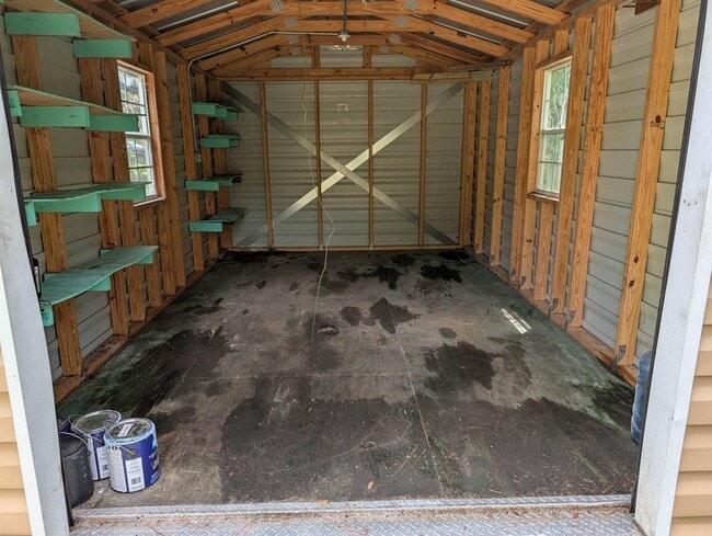 Building Photo - 601 Mcclure St