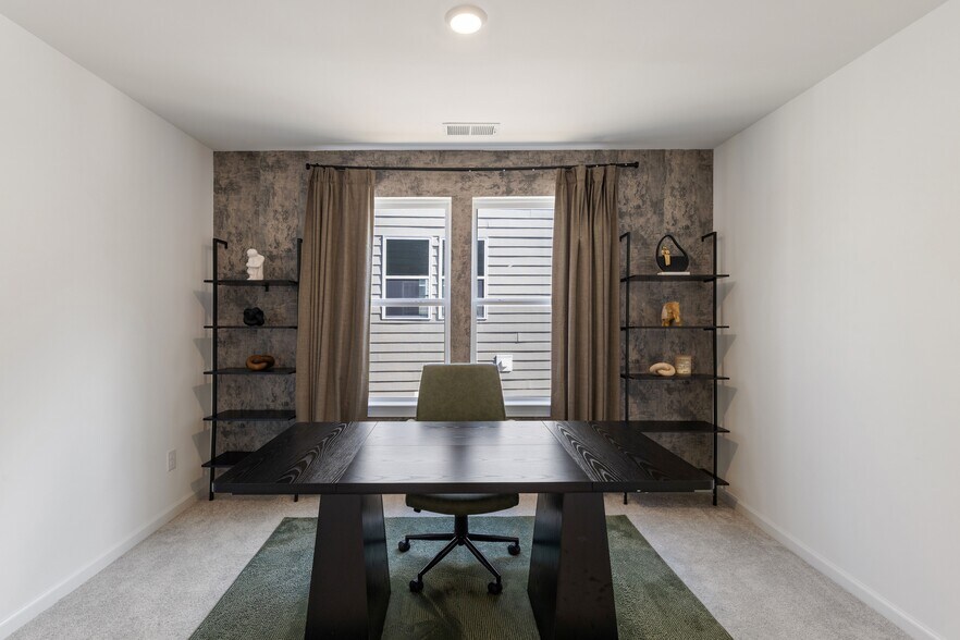 Building Photo - 1204 Hardin Hill Lane