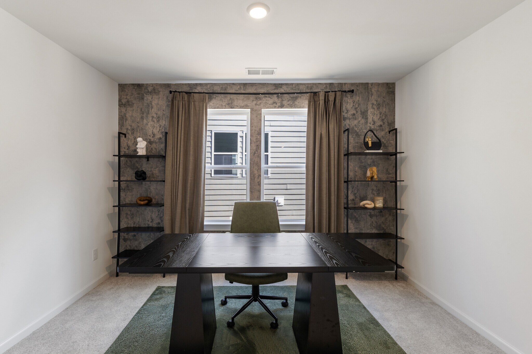 Building Photo - 1204 Hardin Hill Lane