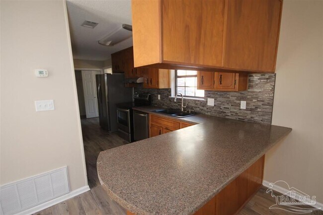 Building Photo - 4774 Gregg Ave