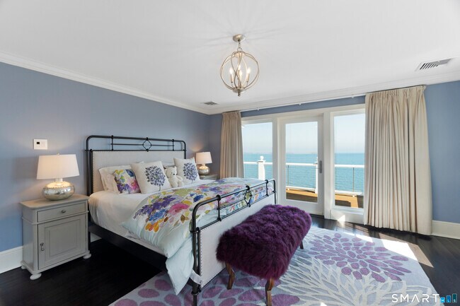 Building Photo - 159 S Shore Ave