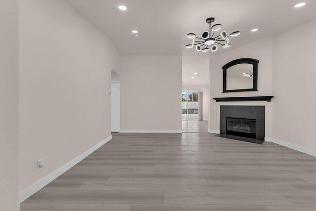 Building Photo - 83950 Avenida Serena