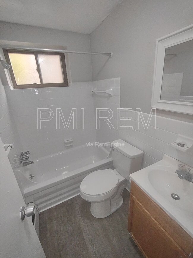 Building Photo - 14421 Triskett Rd