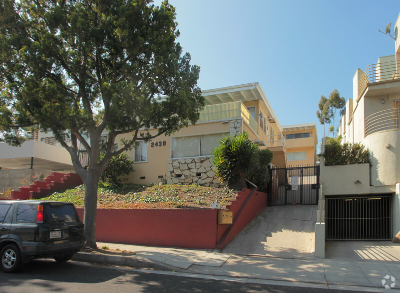 Primary Photo - 2438 7th St