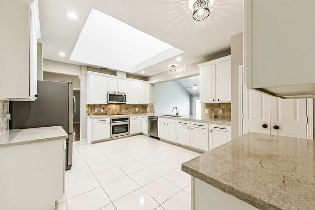 Building Photo - 13318 Ryan Landing Dr