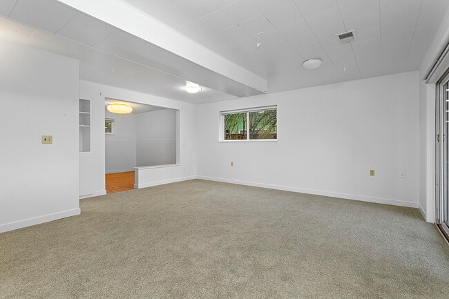 Building Photo - 11400 SW Terra Linda St