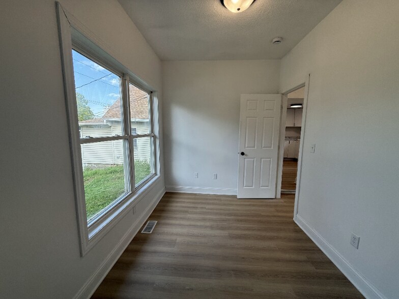 Building Photo - 1547 13th St