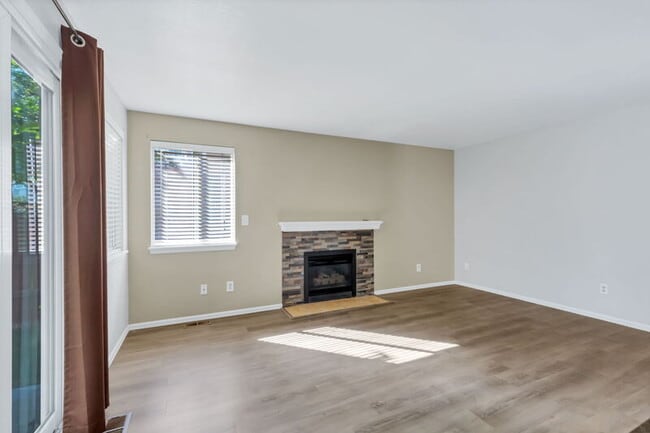 Building Photo - 5630 W 115th Ave