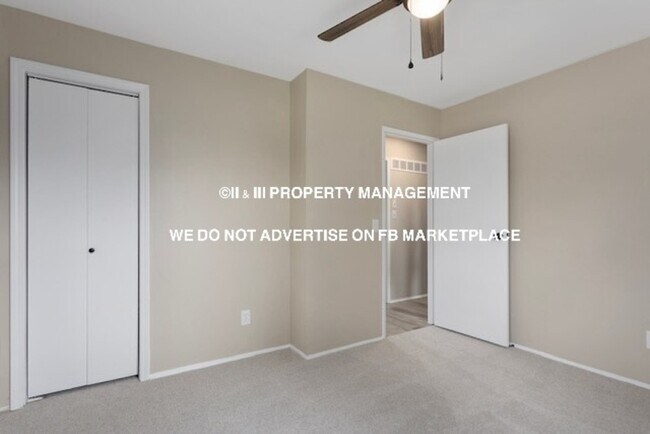 Building Photo - 7801 NE San Rafael Dr