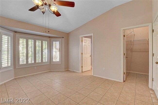 Building Photo - 2079 Poppywood Ave