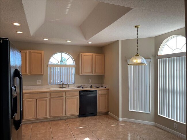 Building Photo - 3017 Rollman Rd