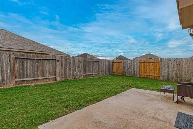 Building Photo - 3630 Goldleaf Trail Dr