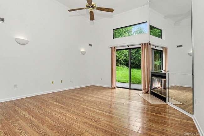 Building Photo - 311 N Greeley Ave