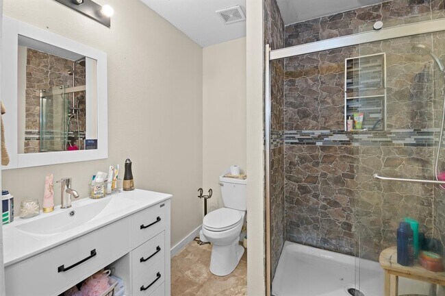 Building Photo - 4771 Co Rd 473