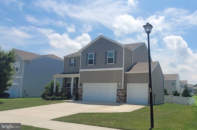 Building Photo - 109 N Marshview Terrace