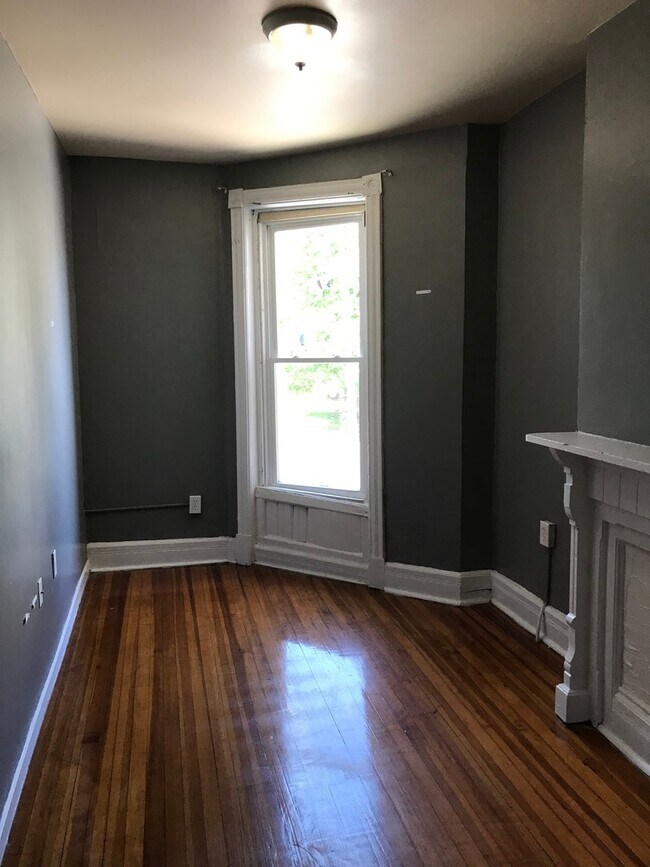 Building Photo - 29 Elberon Pl