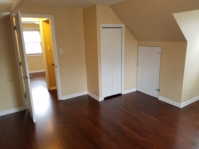 Building Photo - 5333 N 51st Blvd